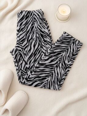 Faded Glory Women's Zebra Print Pajama Bottoms